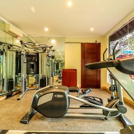Capital O 2114 Grand Jimbaran Boutique Hotel エクステリア 写真