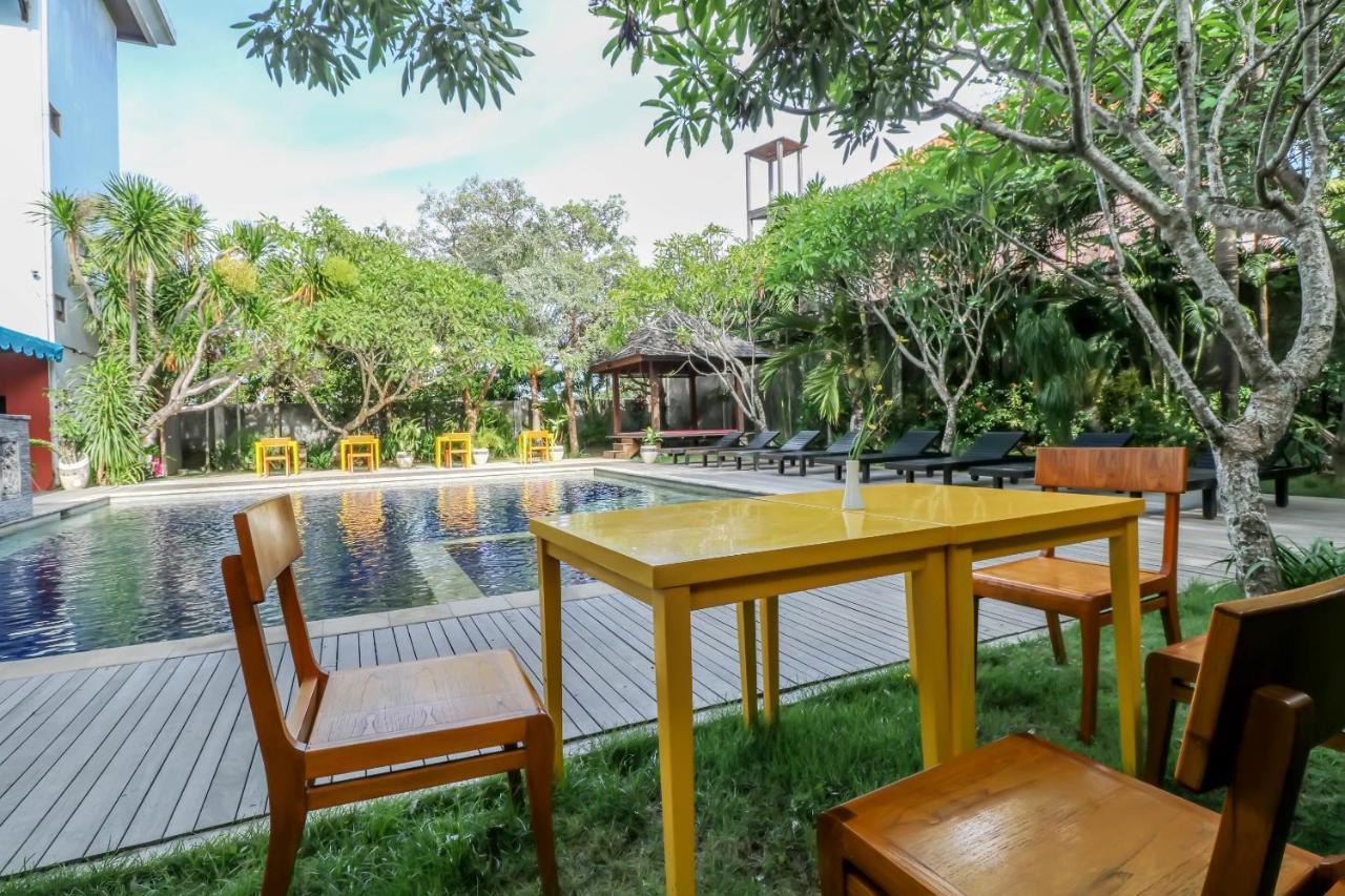 Capital O 2114 Grand Jimbaran Boutique Hotel エクステリア 写真