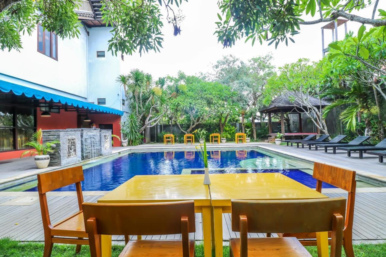 Capital O 2114 Grand Jimbaran Boutique Hotel エクステリア 写真