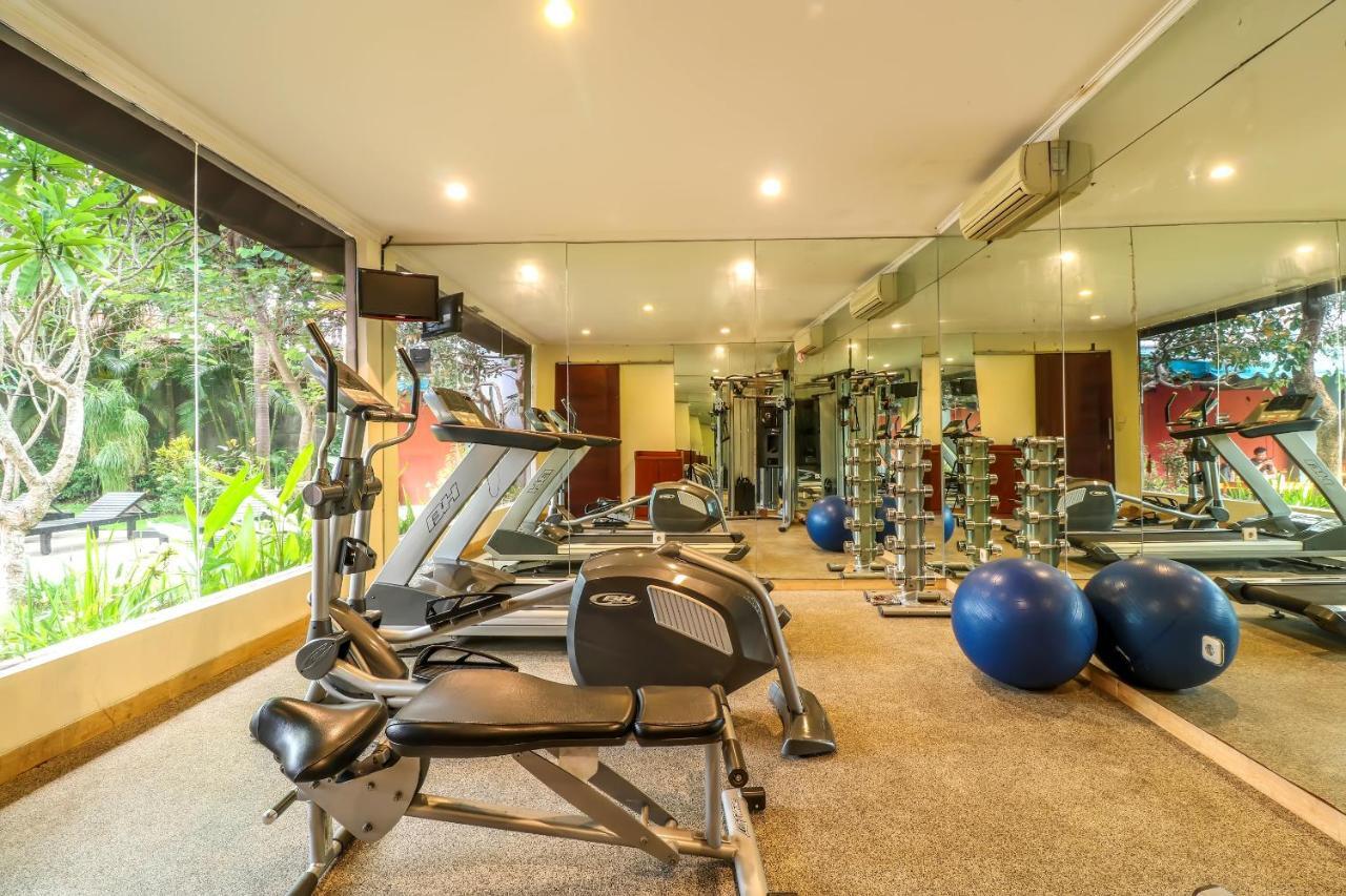 Capital O 2114 Grand Jimbaran Boutique Hotel エクステリア 写真